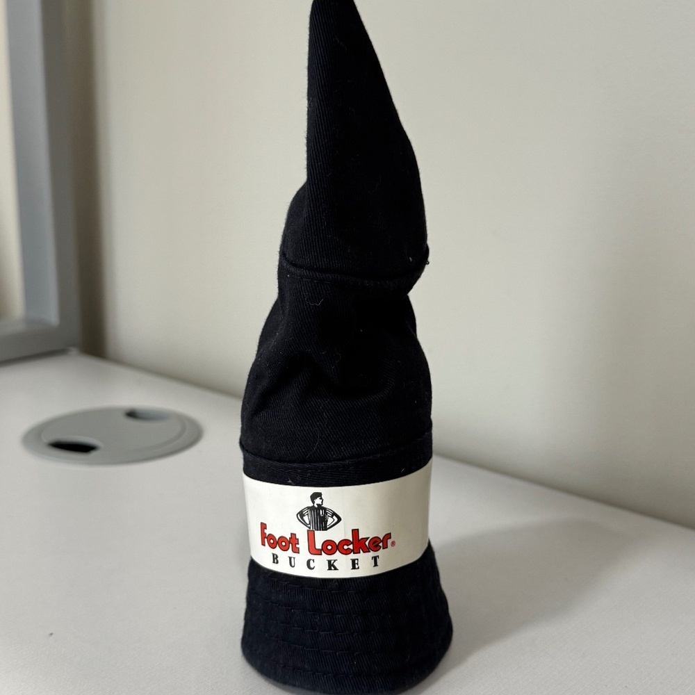 Foot Locker Bucket Hat in Black